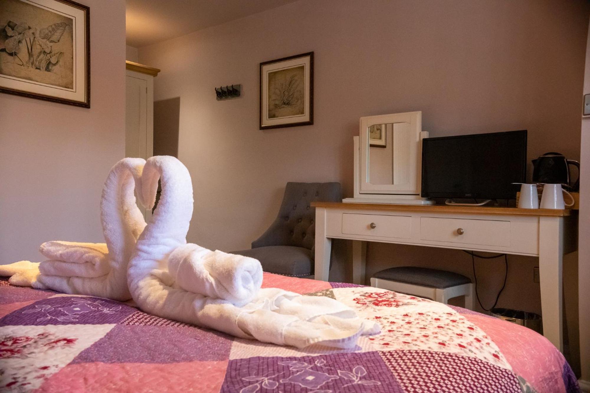 The Hare And Hounds Bed and Breakfast Fulbeck Buitenkant foto